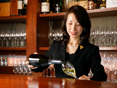 オーナーソムリエール