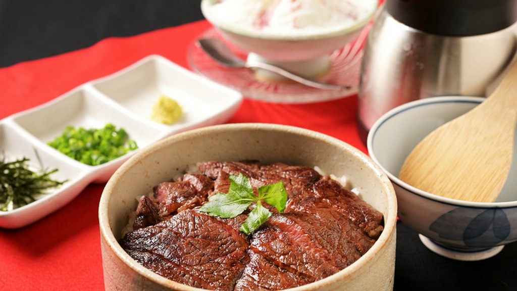 飛騨古川産の飛騨牛の甘み・旨み・柔らかさを堪能。好みの部位で楽しむ『飛騨牛ひつまぶし』