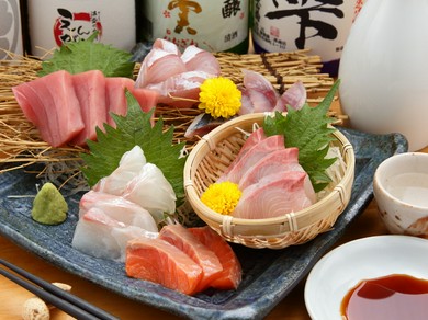 おすすめ鮮魚をピックアップ『刺身　超欲張り盛り（5点盛り）』