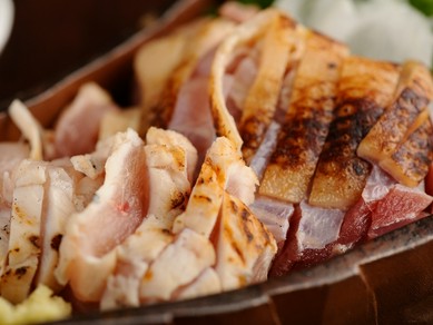 九州名物甘醤油と生姜で味わう『さつま知覧鶏たたき』
