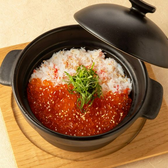 蟹とイクラの土鍋ごはん　1人前 