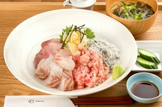 新鮮で鮮度抜群な食材しか使わないこだわりを貫き、素材を生かす