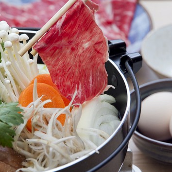 「すき焼き　おまかせコース」　2時間飲み放題付　
