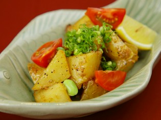 酒盗の旨みとじゃが芋のコラボが絶品の『じゃが芋酒盗バター』