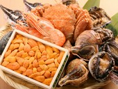 店主自ら目利きした北海道の魚介類
