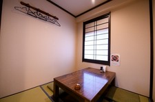 接待や大事な方と。個室でゆっくり博多のおいしいお食事をお楽しみください。
