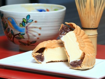 食後のお楽しみ。どこか懐かしい甘さがあとをひく『自家製アイス最中』