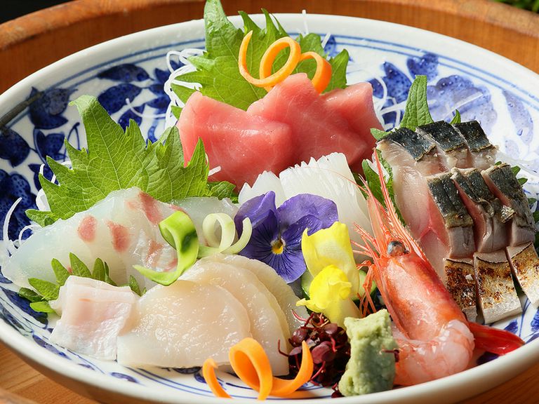 店長おすすめの朝獲れ魚介を贅沢に味わう『お造り』