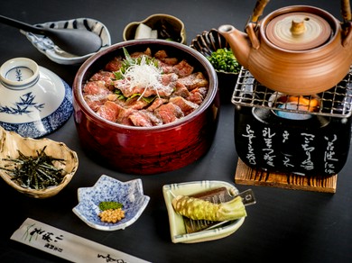 三河の食材を楽しむのことができる旬のお料理をお楽しみください