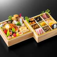 厳選素材を一つ一つ丁寧に、昔ながらの手造りにこだわった『とみ井のおせち』
2人前のサイズになります。大晦日着の配送も可能です。
ご注文後、ご連絡をさせて頂いたら注文の確定とさせて頂いております。