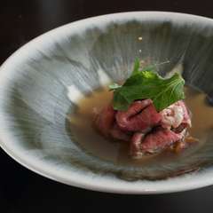 厳選されたお肉を使った定番の逸品