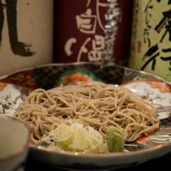 四季の香り漂う『季節の手打ちそば』