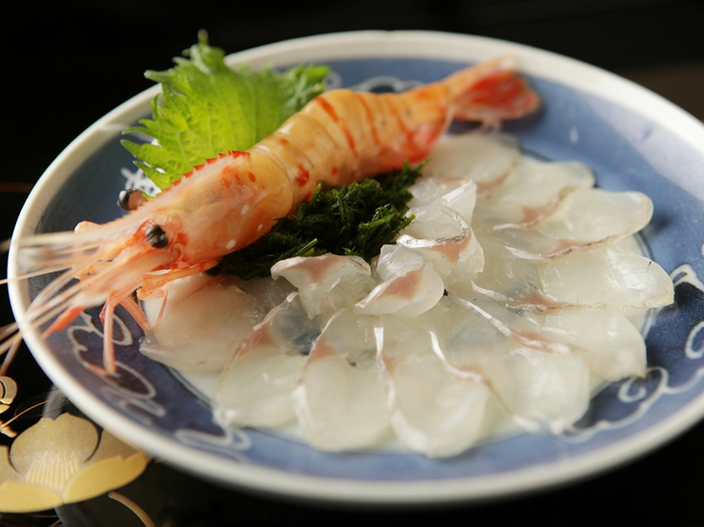 その時期にしか味わえない石巻の鮮魚が集結『お造り盛り合わせ 』