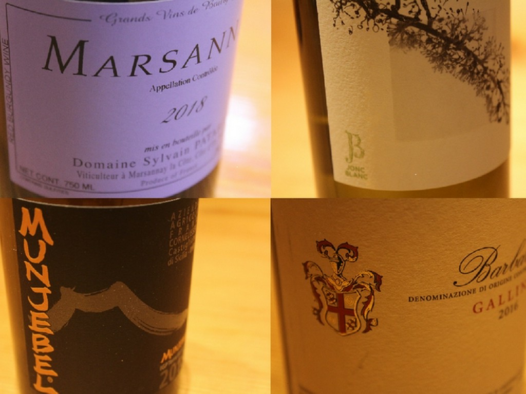 グラスからボトルまで、豊富に取り揃えられたワイン