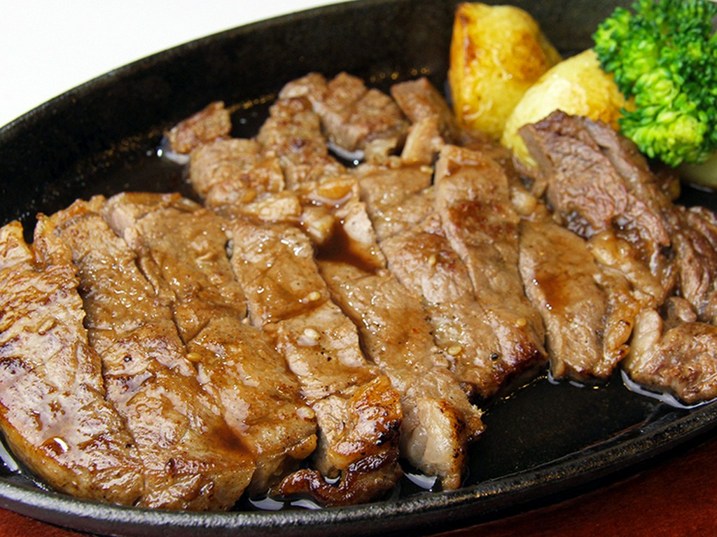 『穀物牛ステーキ　200g』