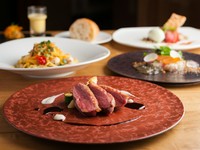 ランチ会食やお昼休憩にお勧めの平日限定のランチプランです。
(1時間程度の提供時間をちょうだいいたします。)