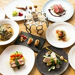 季節の食材をふんだんに使用しゆっくりとお楽しみいただける人気のコースです。
お誕生日のお祝いや、記念日等でのご利用にお勧めです。
●ご来店日前日までにご予約下さい。