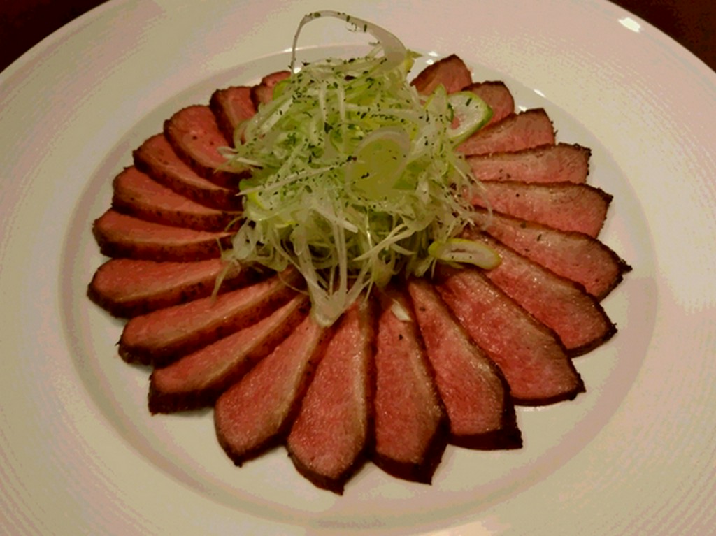 お座敷でリラックスした時間を