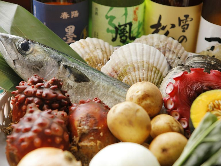 新鮮な旬の食材を使用した、滋味溢れるメニューを用意