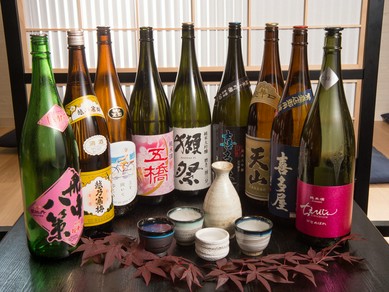 福岡県や佐賀県の地酒から、“幻の名酒”まで揃い踏み