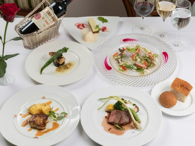 素材そのものの味を大切にしたディナーコース