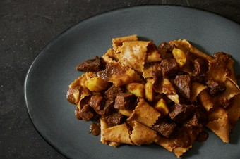 能登産猪のラグーと栗 山椒を練り込んだパッパルデッレ