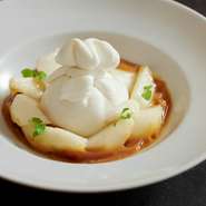 Burrata Cheese from Shibuya with Seasonal Fruits