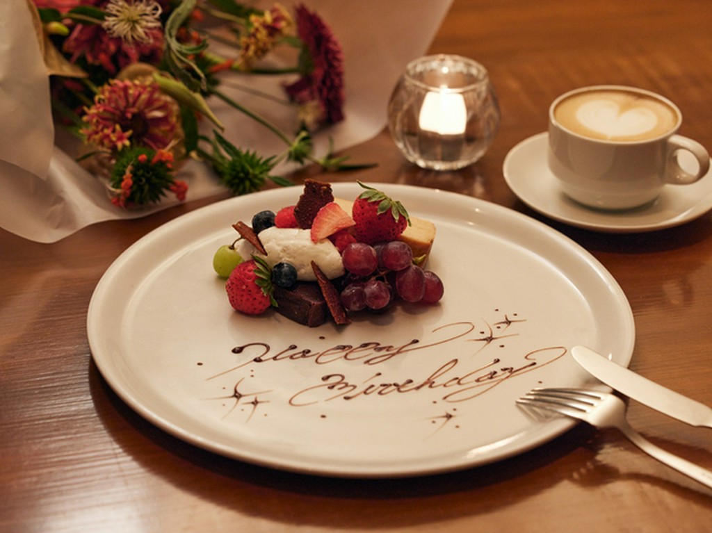 アニバーサリープレート　誕生日・記念日に