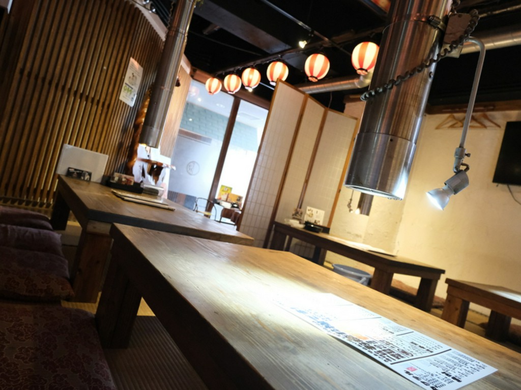 七輪を囲んで“だんらん”が楽しめる
