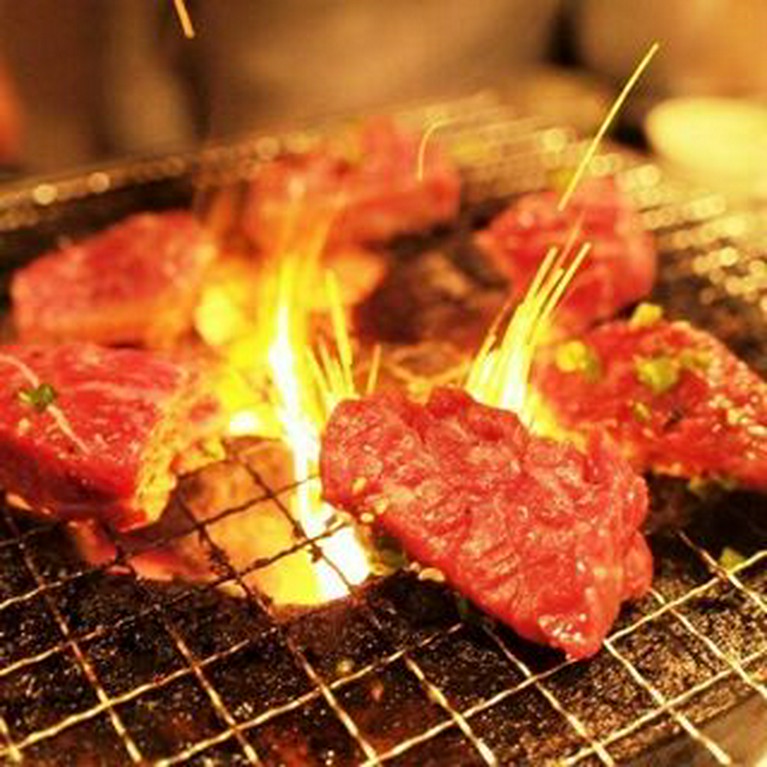 コースは七輪焼きを含めたボリューム満点9品！
