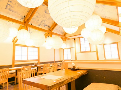 観光の合間に。地元食材が揃う【分油屋】でひと息ついて