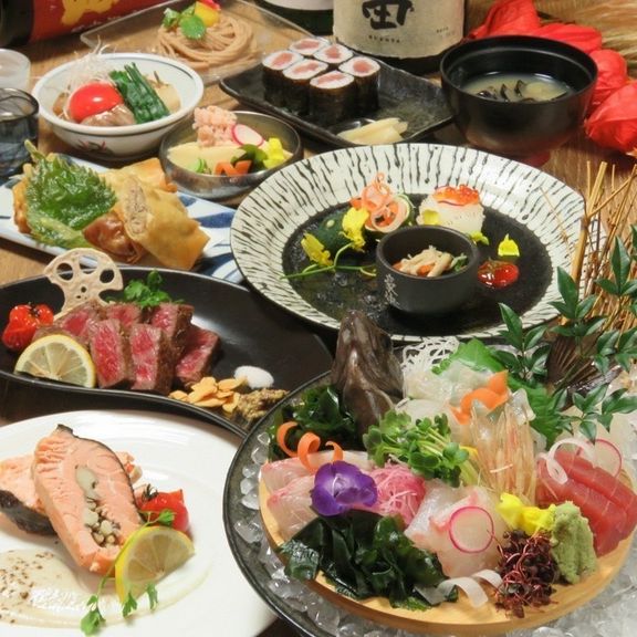 メインの和牛ステーキやめばる姿造り付刺盛りなど豪華な内容でリッチな宴会や接待利用にも◎