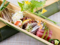 広島では希少価値のある貝で、甘みがあり、コリコリした食感と風味が最高です。