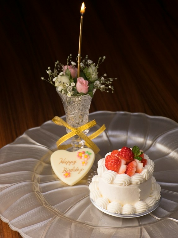 お誕生日をサプライズ演出