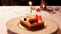 アミューズ
冷たい前菜
温かい前菜
スープ
魚料理
お口直し
メイン料理①
シェフから旬の一皿
デザート①
デザート②
食後のお愉しみ
※サービス料10%別途頂戴いたします。