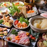 七谷地鶏を使用する贅沢なすき焼き鍋を堪能！至極のコースとなっております！
