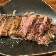 ※小さなお子様、お年寄りの方、体調不良の方は生もののお食事はなるべくお控えください
※飲み放題は4名様から、別途+お1人様2000円
※ご注文の際は、ご利用人数さま分のオーダー必須とさせて頂いております
※飲み放題付きの変更ご希望はご予約時にお申し付けください

