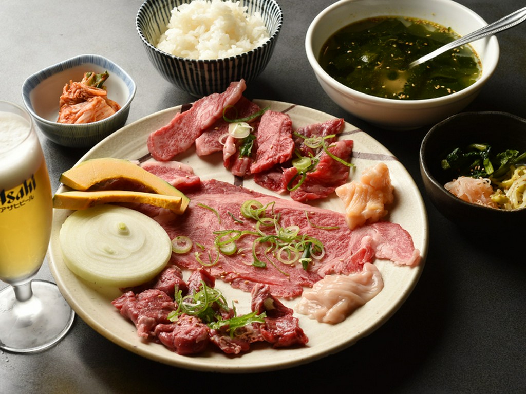 驚きのボリューム感『寿寿セット』