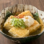 京豆腐を贅沢に丸ごと一斤使った逸品です。