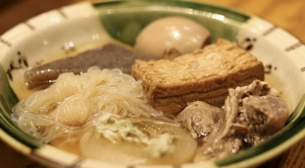 常時20種類以上用意された『おでん』は一品ずつでも注文可