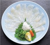 河豚のフルコース。
前菜～雑炊まで、河豚の全てを堪能していただけます。
