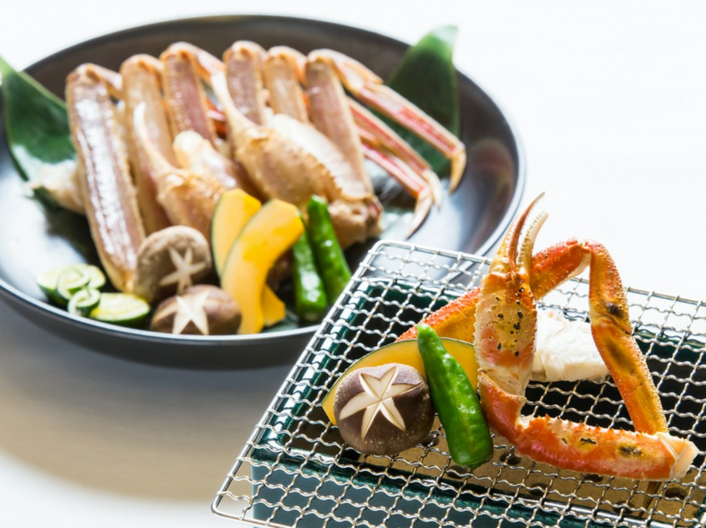 かに炭火焼き