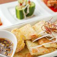 口当たり良くまろやかで、豊かな風味と肉汁が特徴の「仙台牛」を始め、北海道産の「ホルモン」、地産地消にこだわった道産「野菜」など、こだわりの食材をお届けしています。