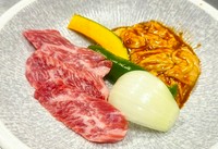 新鮮な赤肉ホルモンが、味わえるお得なランチ