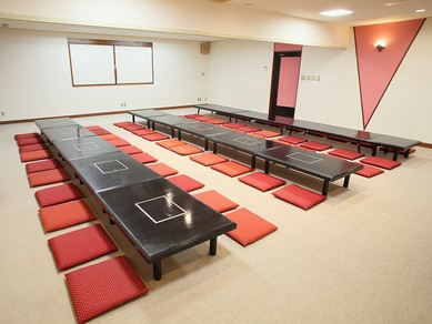 少人数から大人数まで、完全個室でゆったりと