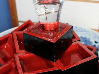 鮪料理にぴったりの厳選した石川の地酒を堪能