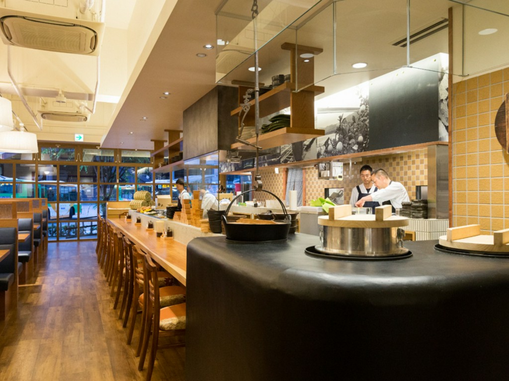 ご家族でのお食事をお楽しみください