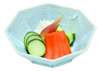 自家製のぬか漬け、浅漬けの盛り合わせです
箸休めにいかがでしょうか。