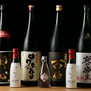 『酔心』や『夜の帝王』など、日本各地の銘酒が充実。さらに特別なラインナップとして、季節限定の純米酒・純米吟醸・大吟醸なども揃えており、日本酒好きにはたまりません。