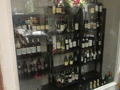 90種類の品揃え！　ワイン好きにたまらないラグジュアリーな時間